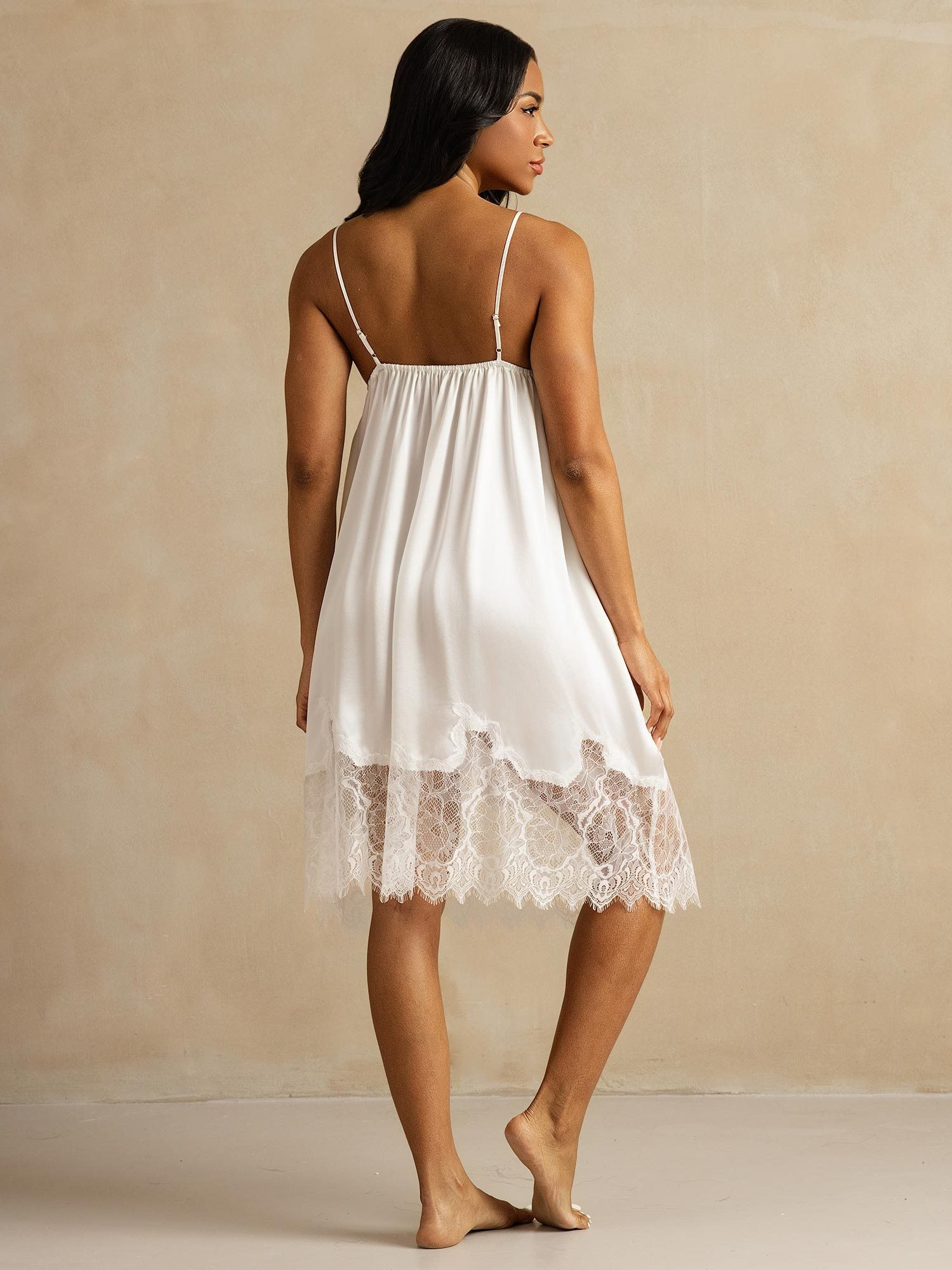 [White] SilkSilky Pure Silk Nightgown 002