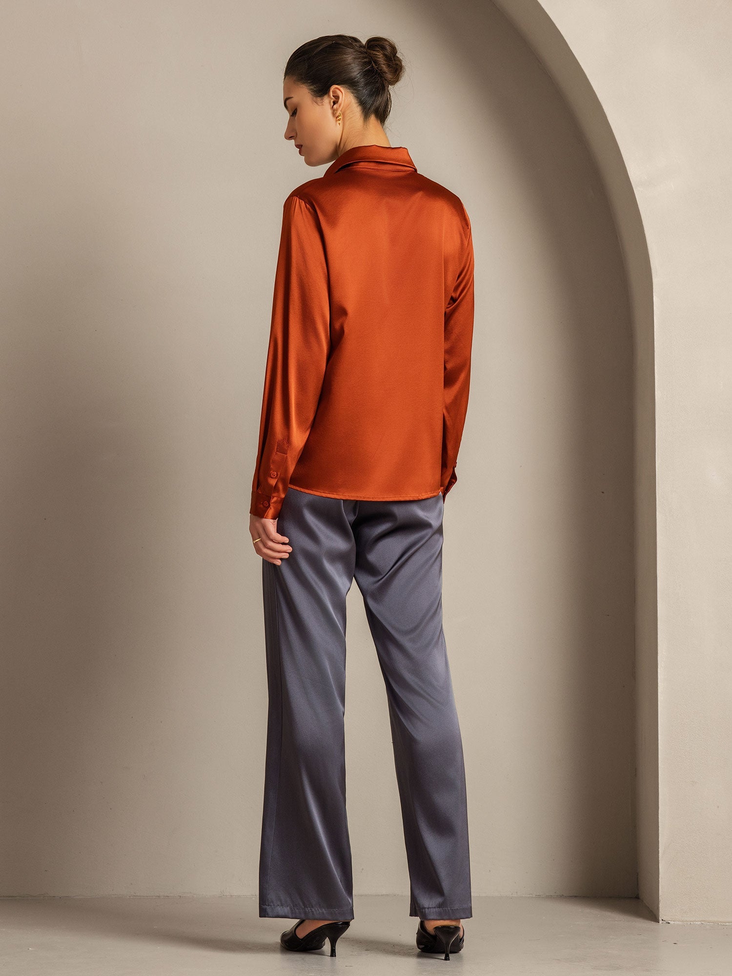 [Caramel] SilkSilky  19Momme Silk Long Sleeve Lapel Collar Women's Shirt 010