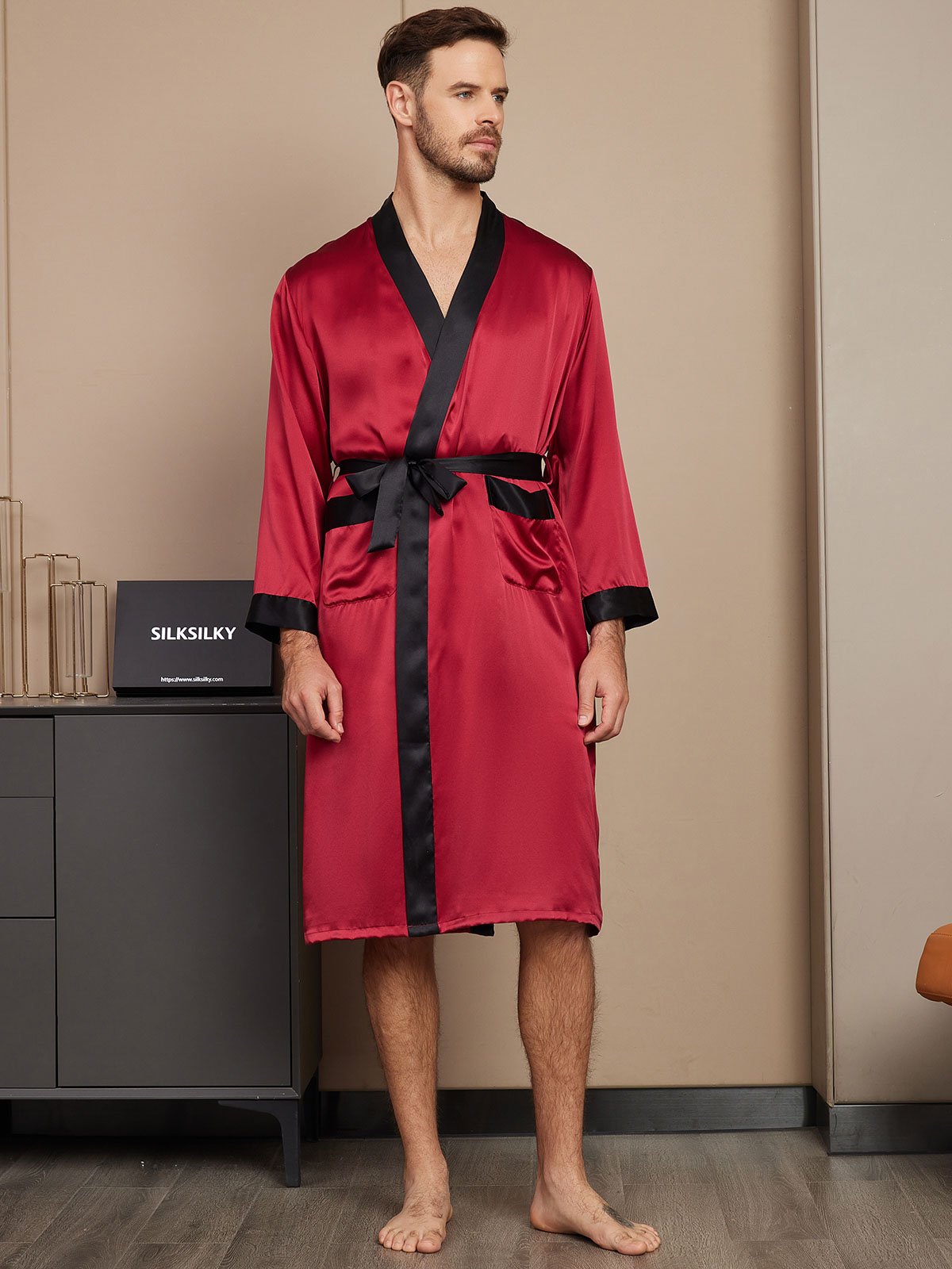 SilkSilky US Pure Silk Long Sleeve Mens Robe Wine 001