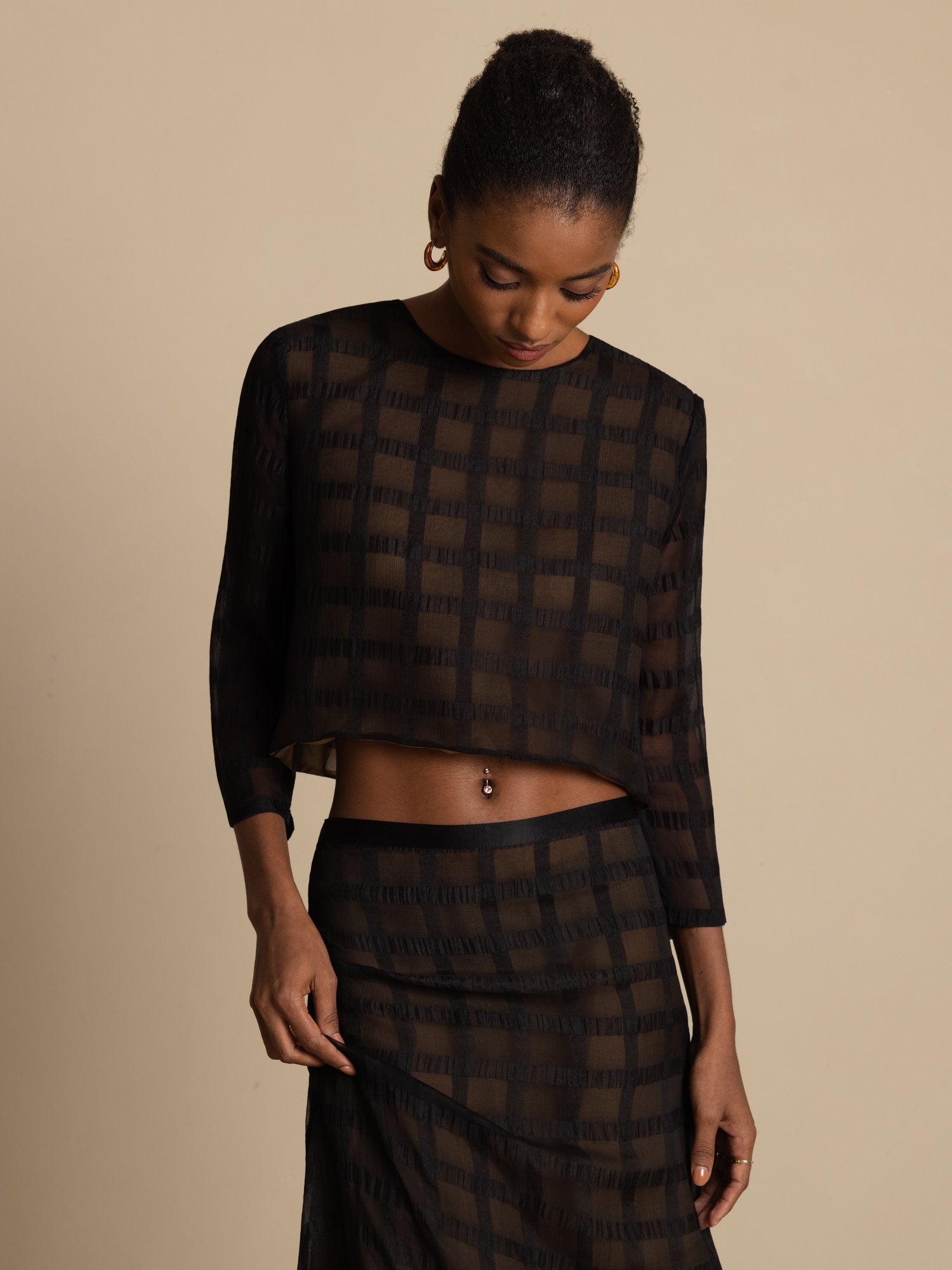 [Black] SilkSilky Pure Silk Long Sleeve Round Neck Women''s Outfit Sets 007