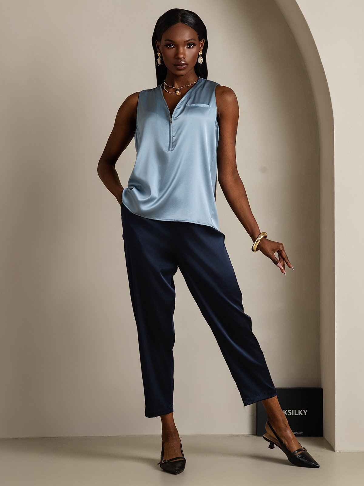 SilkSilky 19Momme Silk Sleeveless V Neck Women's Shirt GrayishBlue 005