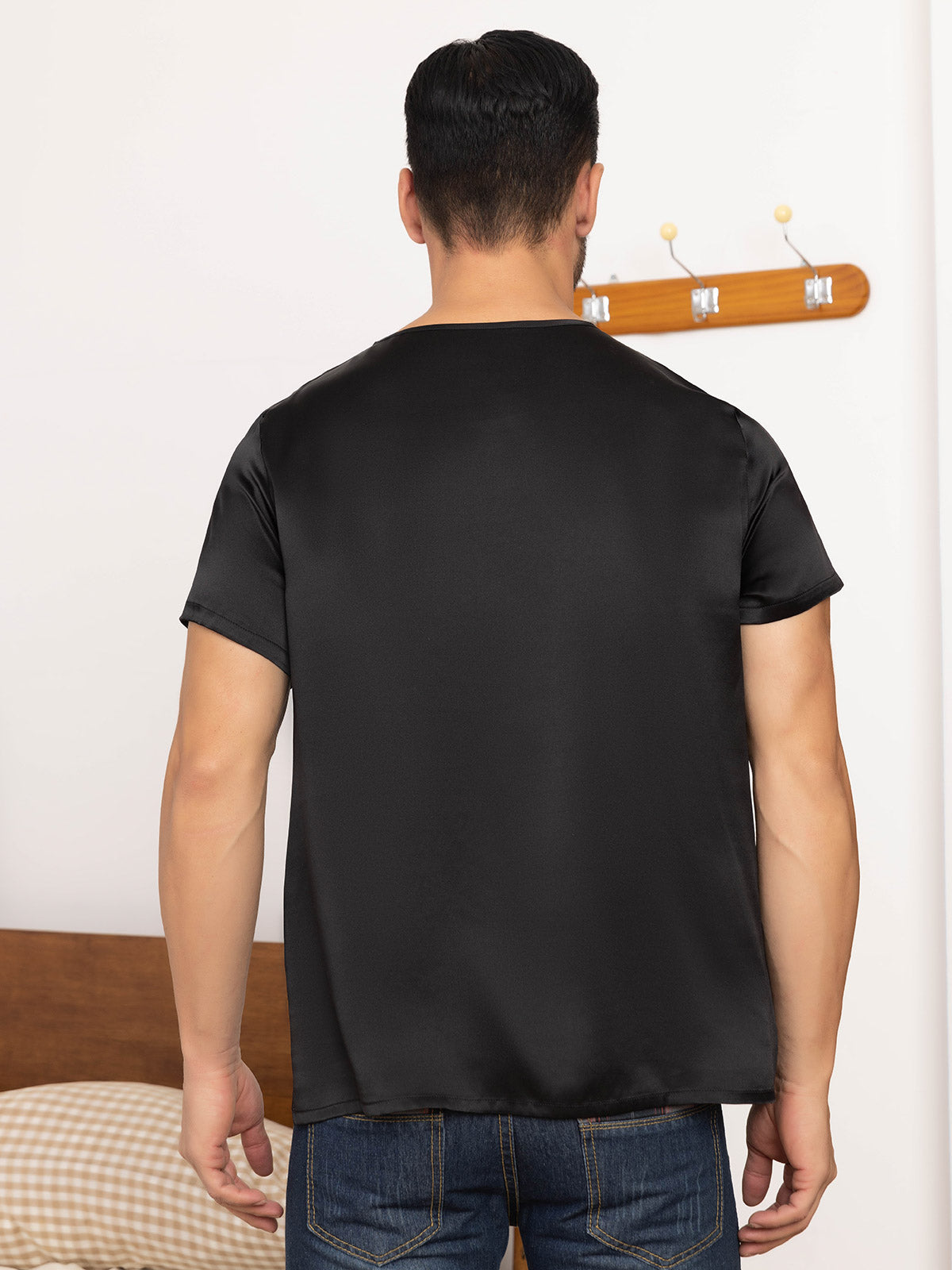 SilkSilky UK Pure Silk Short Sleeve V Neck Men's T Shirt Black 002