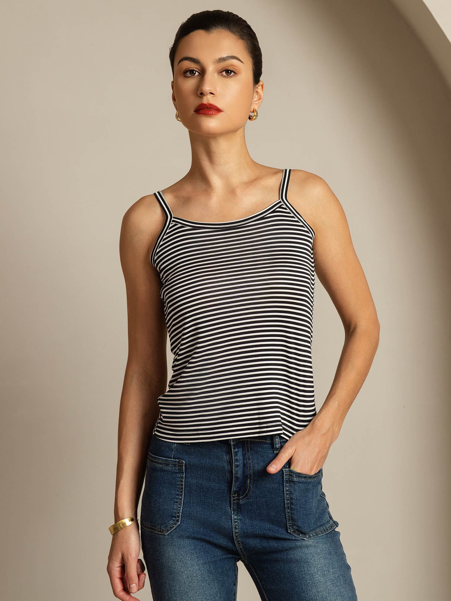[Black Stripe] SilkSilky Spaghetti Strap Square Neck Camisole Top 001