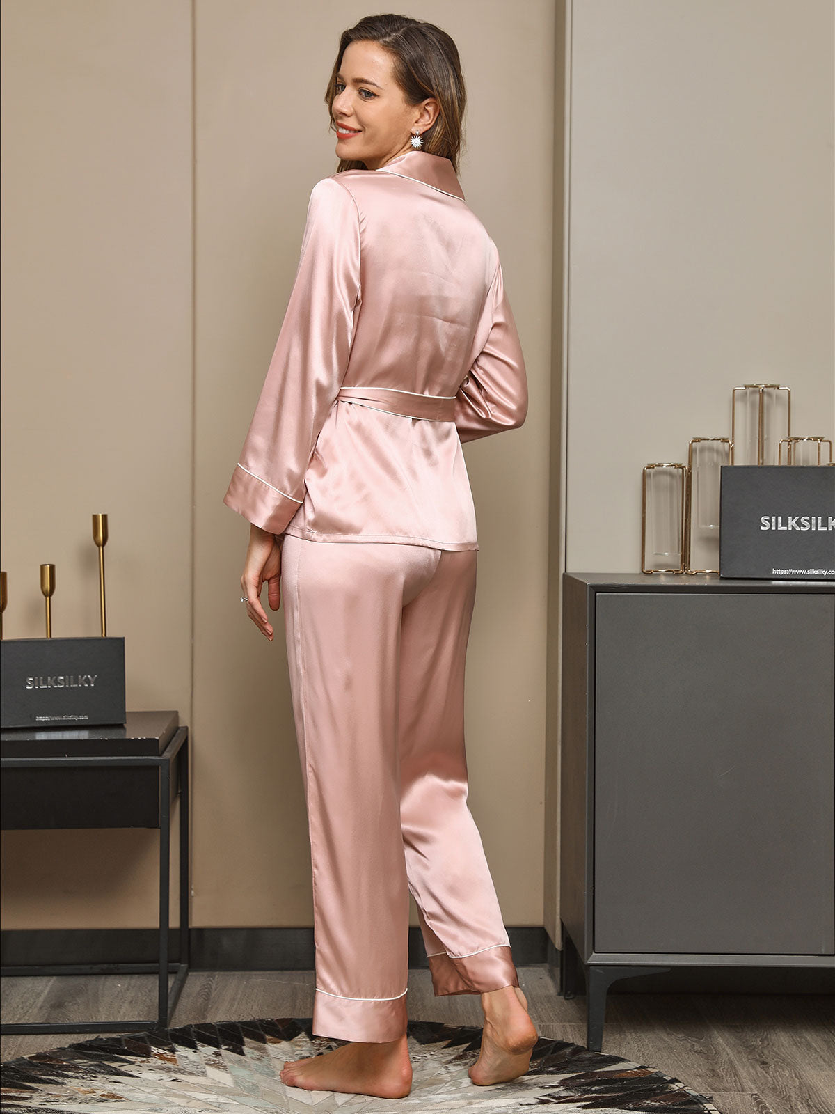 SilkSilky US Pure Silk Long Sleeve Lapel Women's Pajamas Pink 002