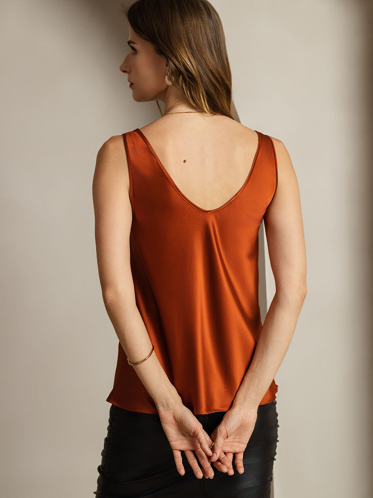 [Caramel] SilkSilky  19Momme Silk Sleeveless V Neck Camisole Top 003