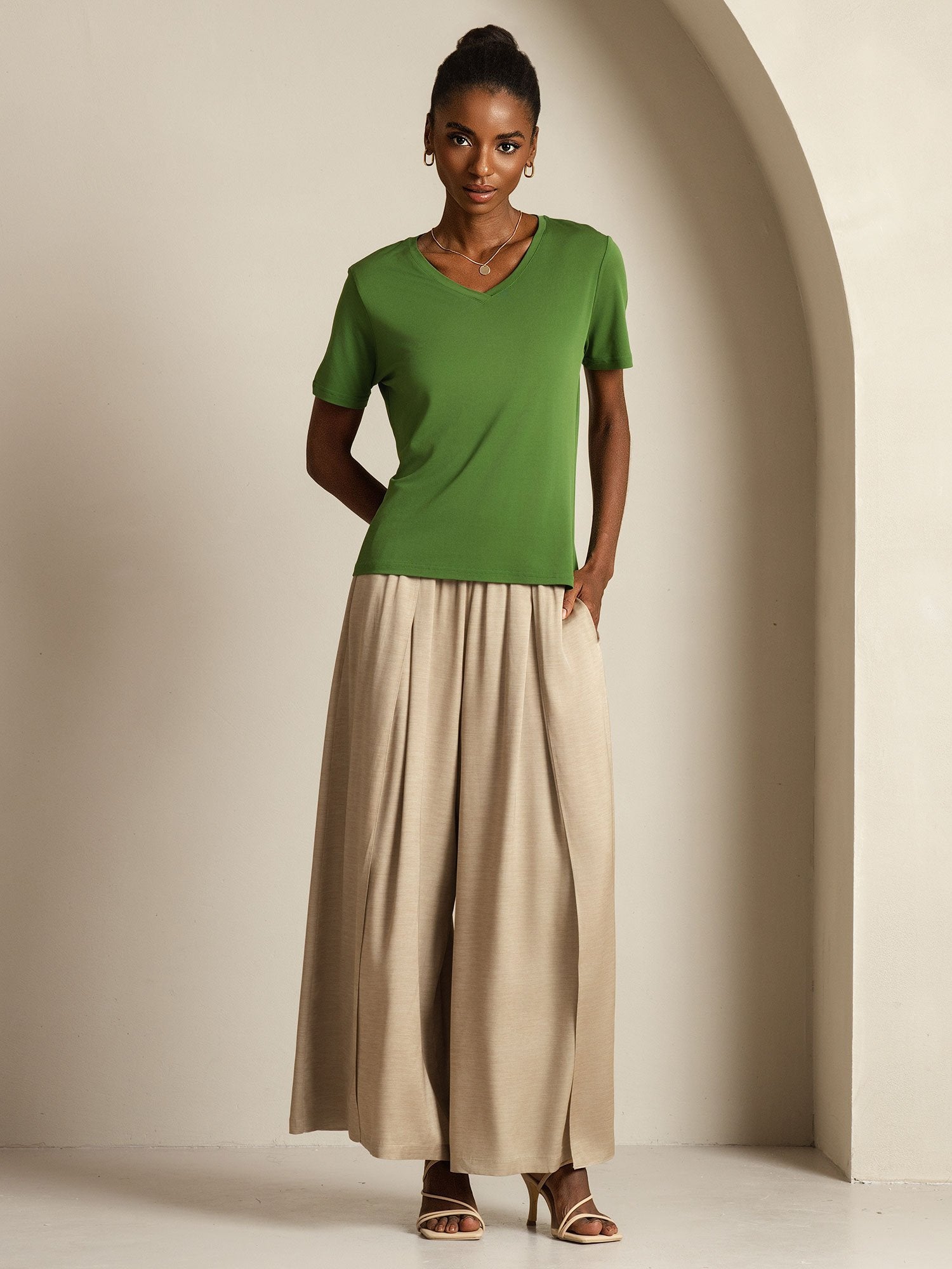 [Green] SilkSilky Pure Silk V Neck Women's T-Shirt 009