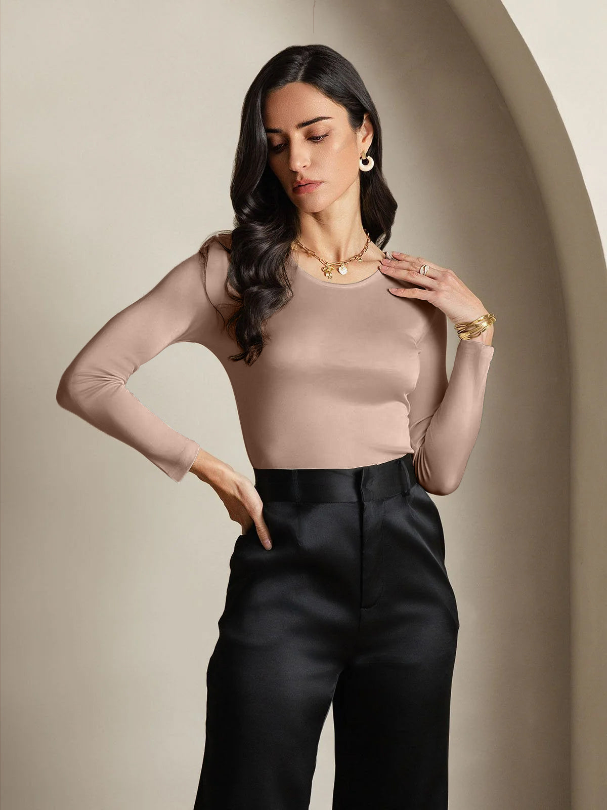 [Coffee] SilkSilky  Silk Round Neck Women's T-Shirt 003