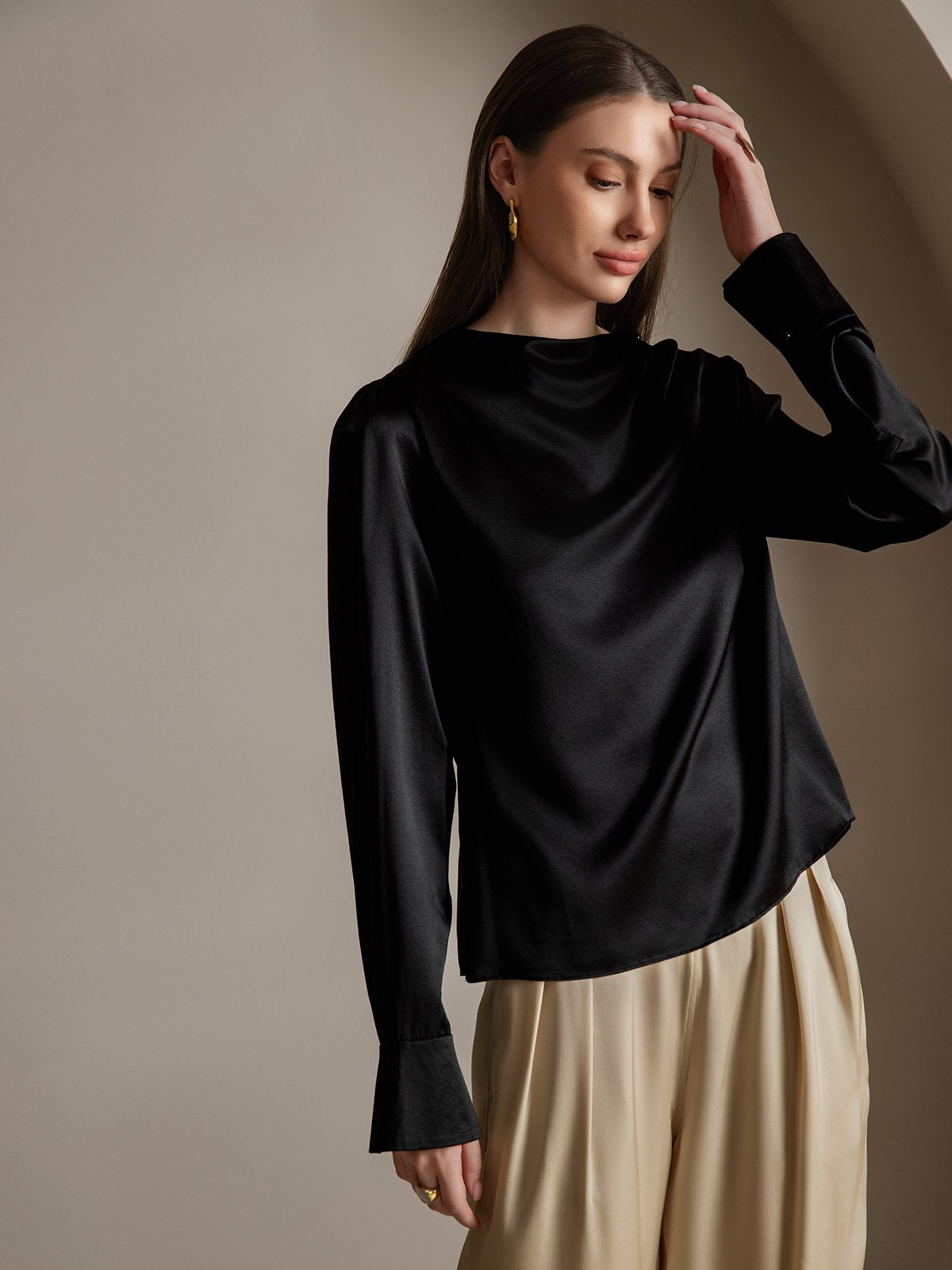 [Black] SilkSilky  19Momme Silk Boat Neck Women's Shirt 006