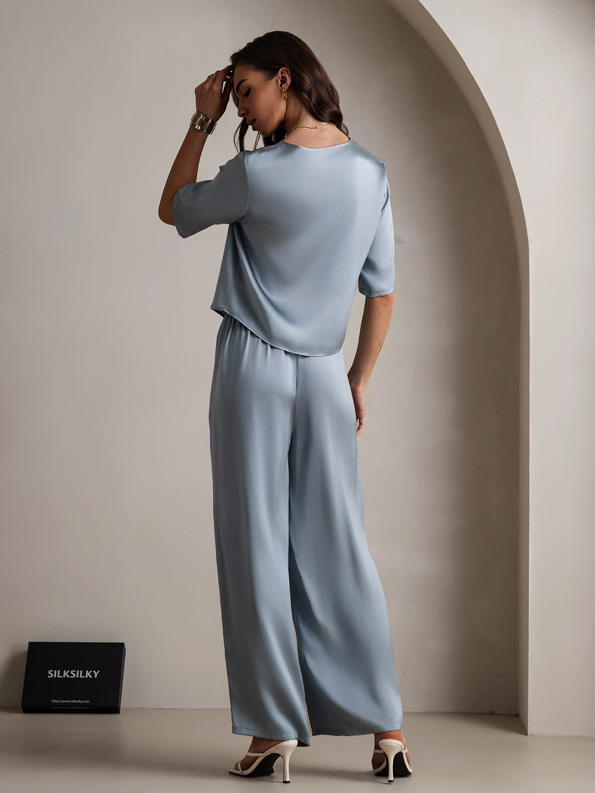 [Grayish Blue] SilkSilky  Pure Silk Round Neck Women's Pajamas 002