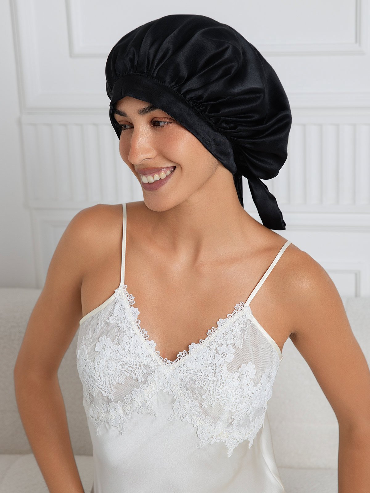 SilkSilky  Pure Silk Sleep Cap Black 001