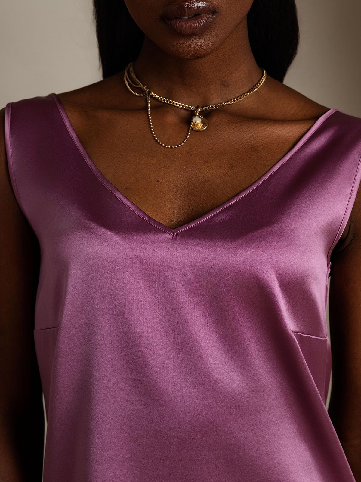 [Deep Purple] SilkSilky  19Momme Silk Sleeveless V Neck Camisole Top 006