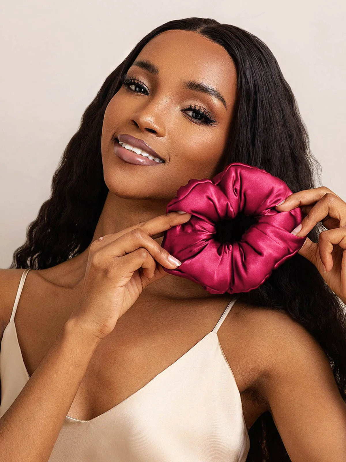 [Wine] SilkSilky  Pure Silk Scrunchie 002