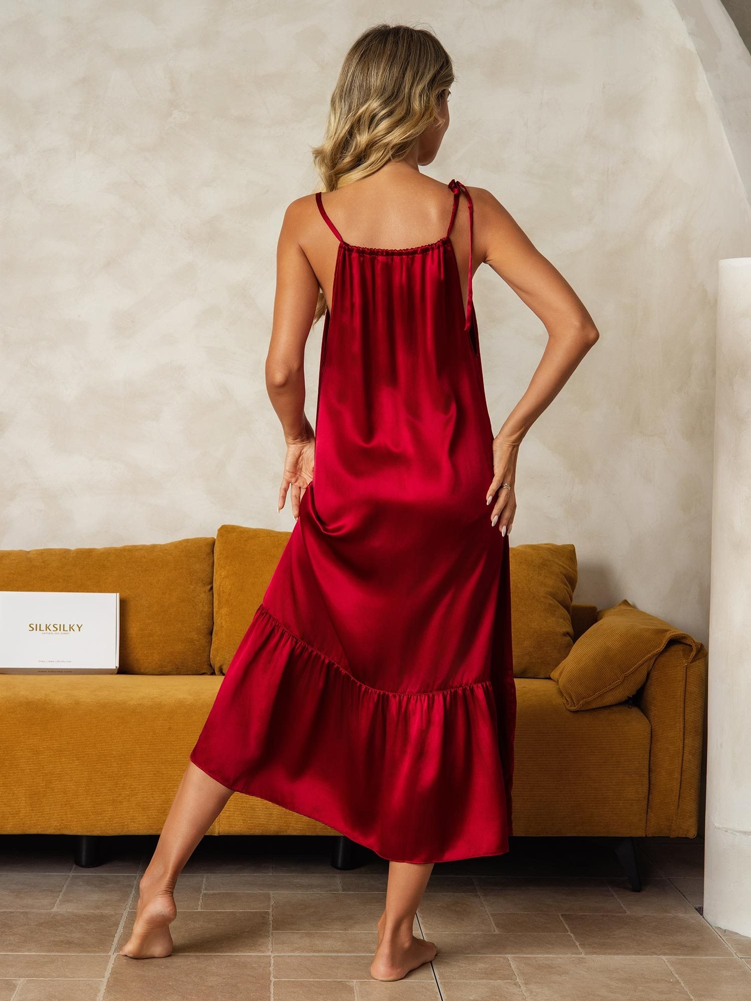 [Wine] SilkSilky Pure Silk Keyhole Neck Nightgown 002