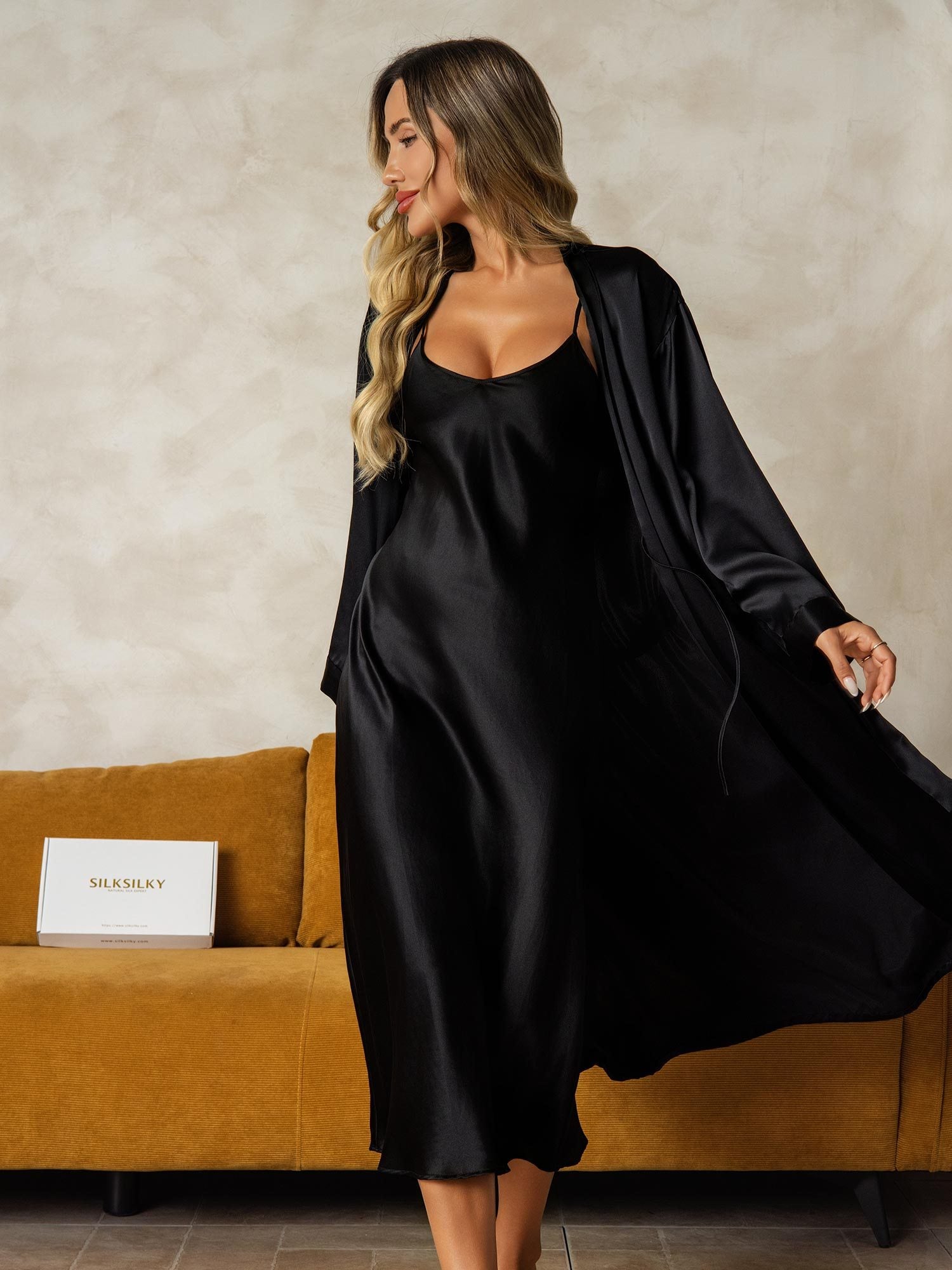 [Black] SilkSilky Pure Silk Wrap Nightgown&Robe Set 005