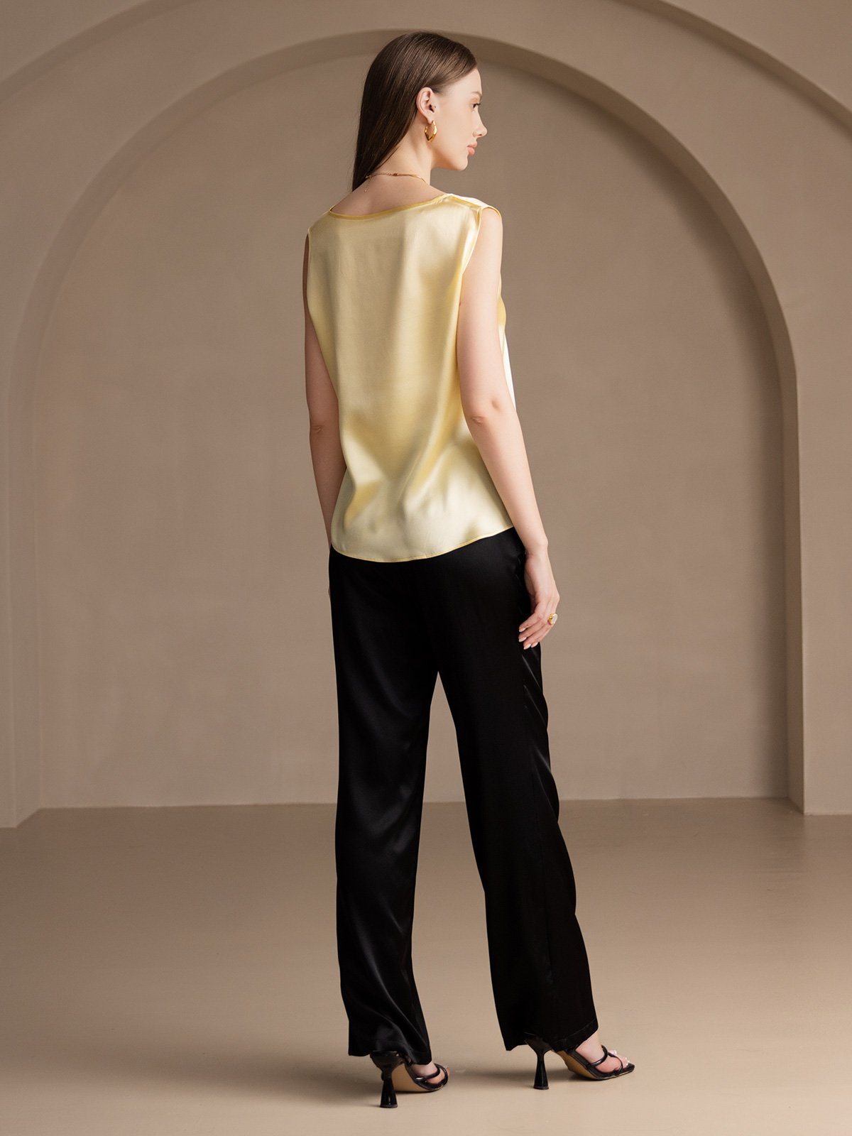 [Light Yellow] SilkSilky  19Momme Silk Round Neck Camisole Top 002