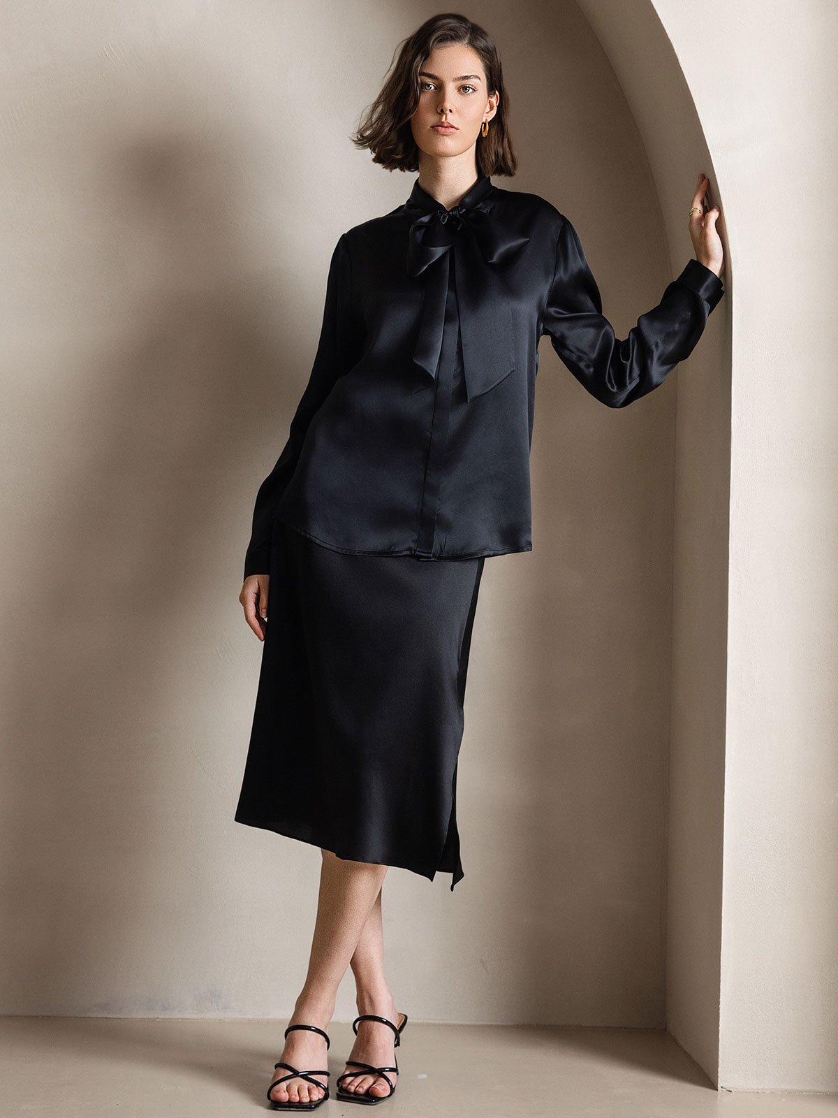 [Black] SilkSilky 19Momme Silk Long Sleeve Tie Neck Women's Shirt 005
