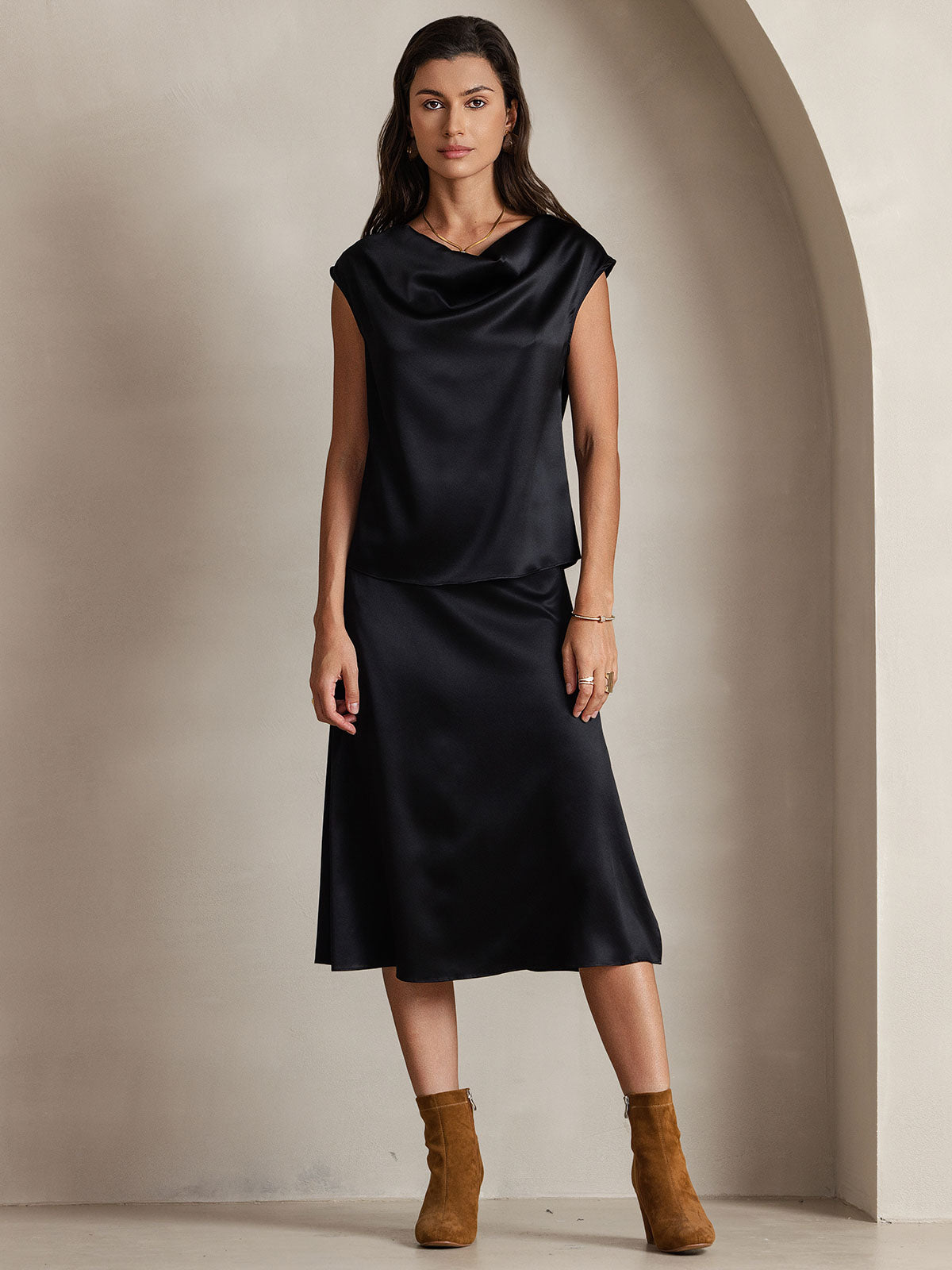 [Black] SilkSilky  19Momme Silk Cowl Neck Women's T-Shirt 001