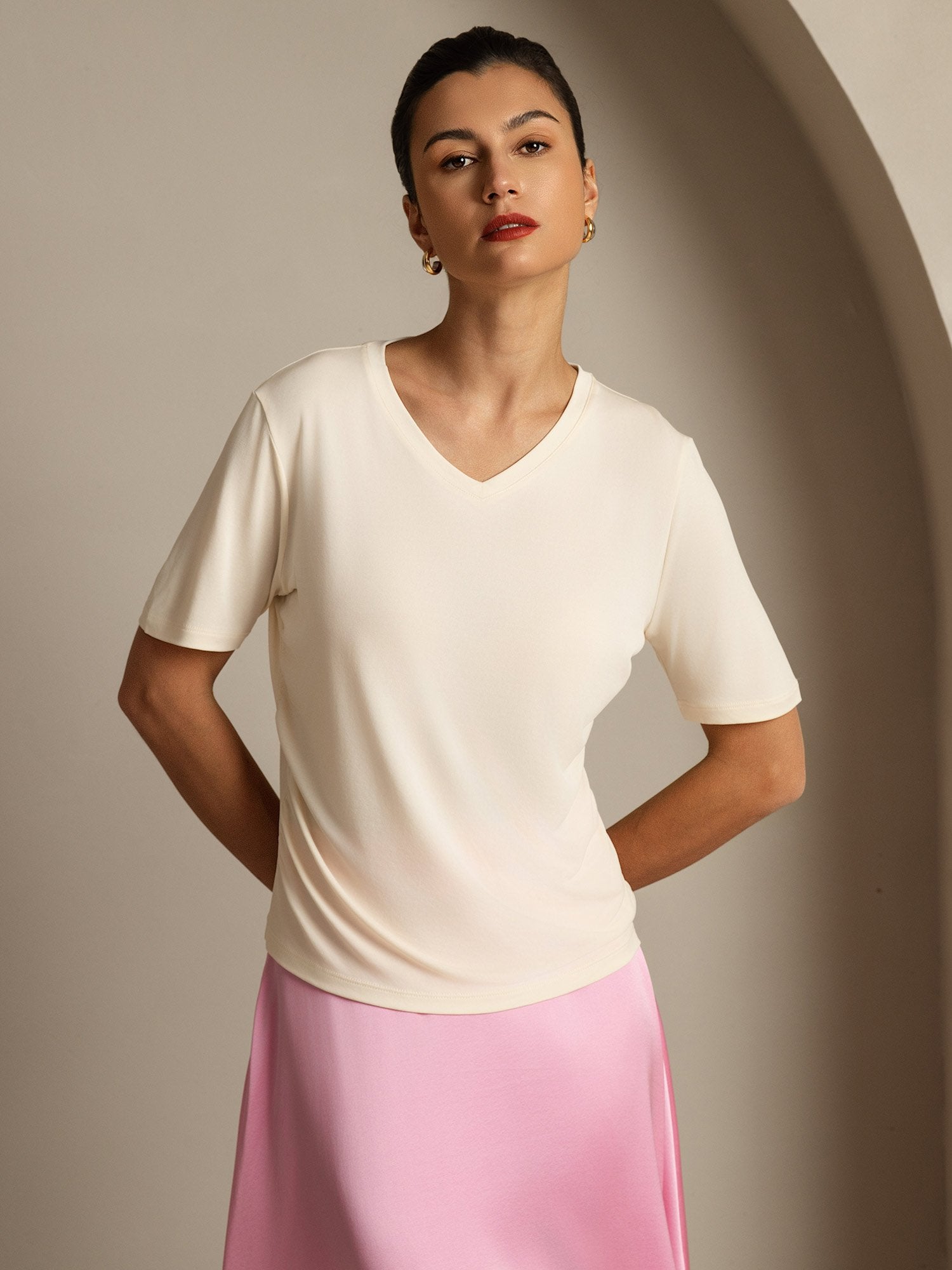 [Beige] SilkSilky Pure Silk V Neck Women's T-Shirt 001