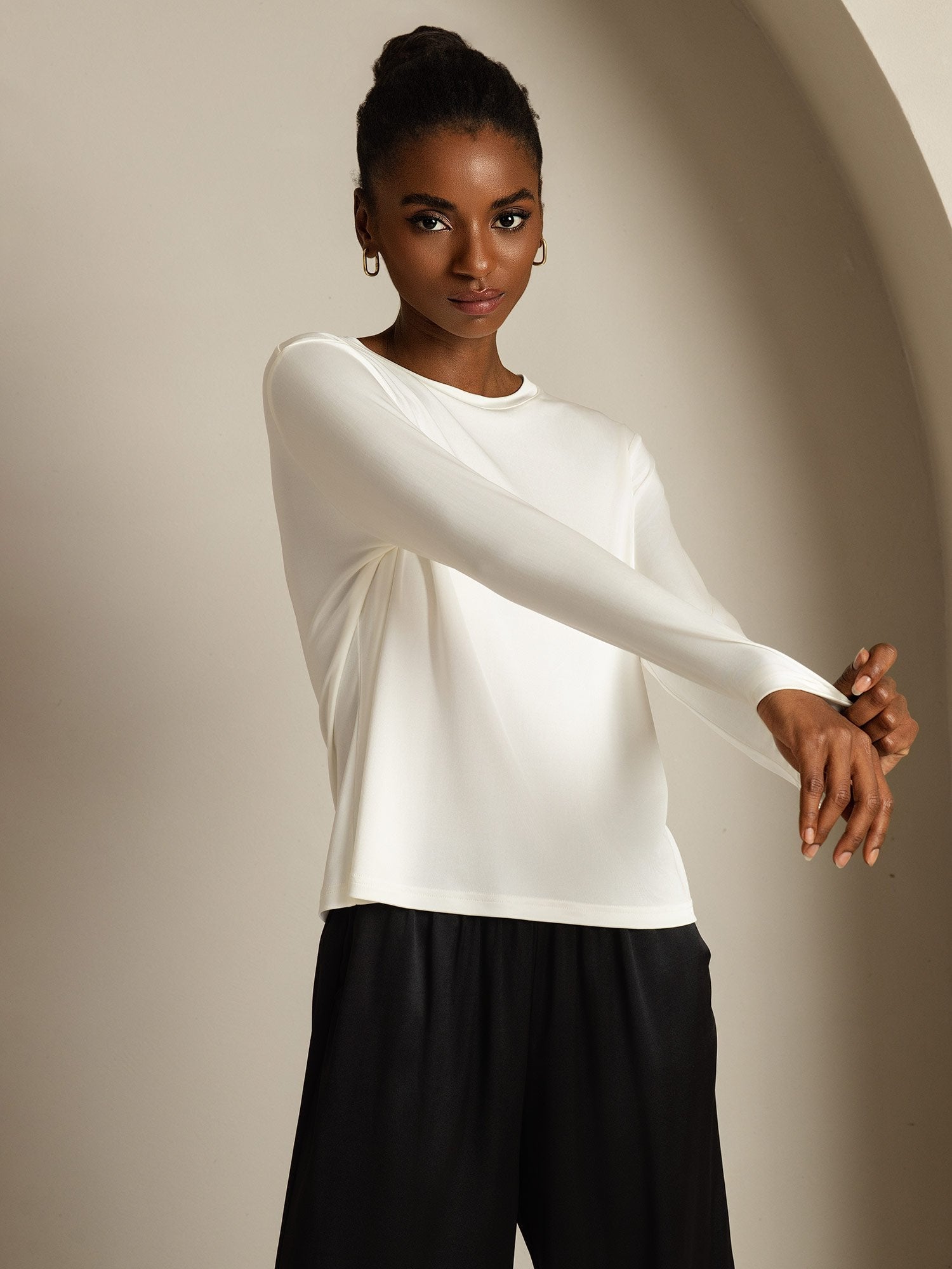 [White] SilkSilky  Pure Silk Womens T-Shirt 007