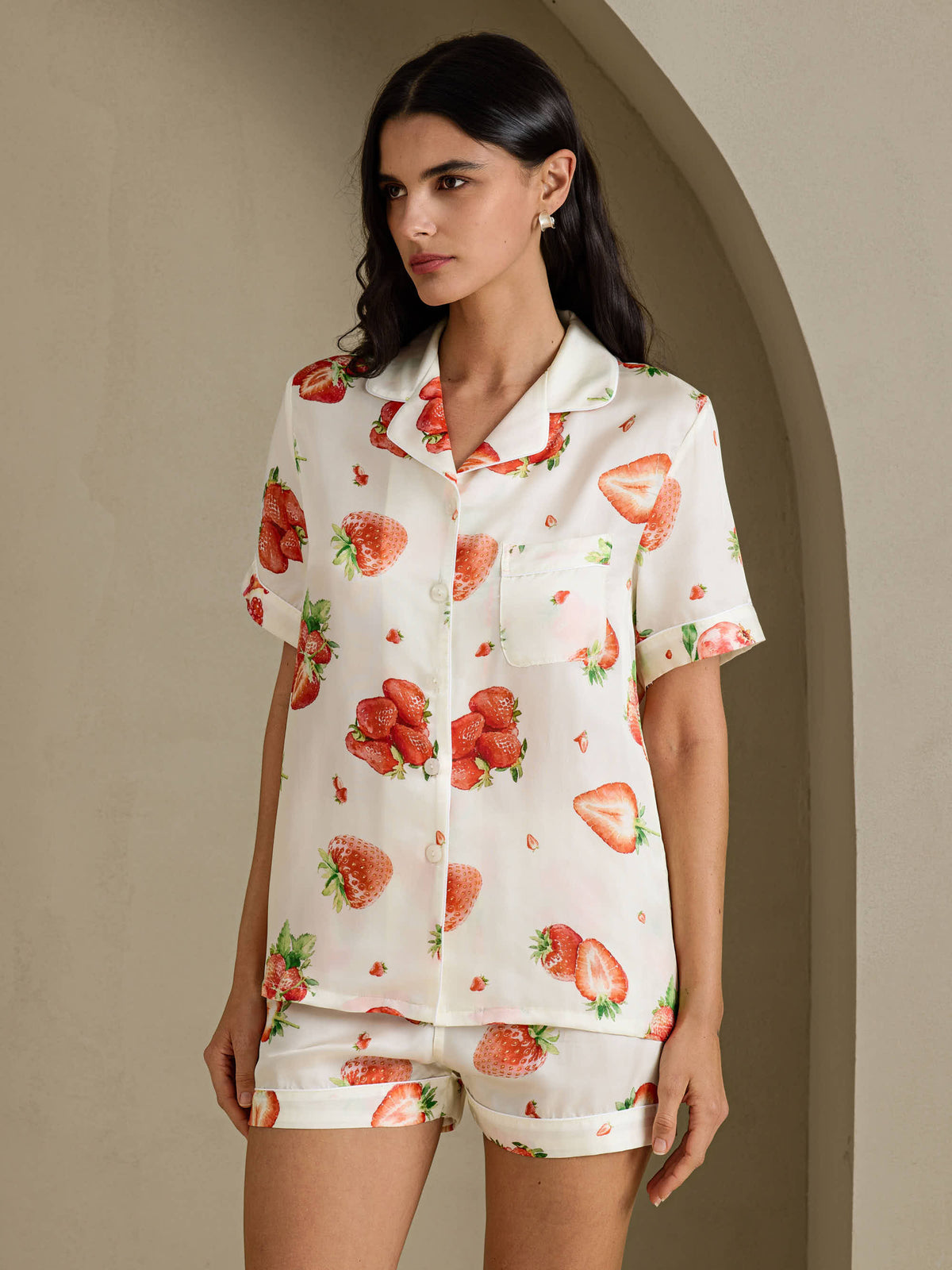[White Strawberry] SilkSilky Short Sleeve Notch Collar Women's Pajamas 001