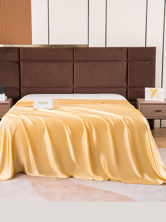  4 PCS Silk Satin Bed Sheet Set (1+ Flat + 1 Fitted + 2  Pillowcases) Full XL Size-Moss 100% Pure Natural Silky Solid Color Soft Sheets  Set for Bed Fits Up