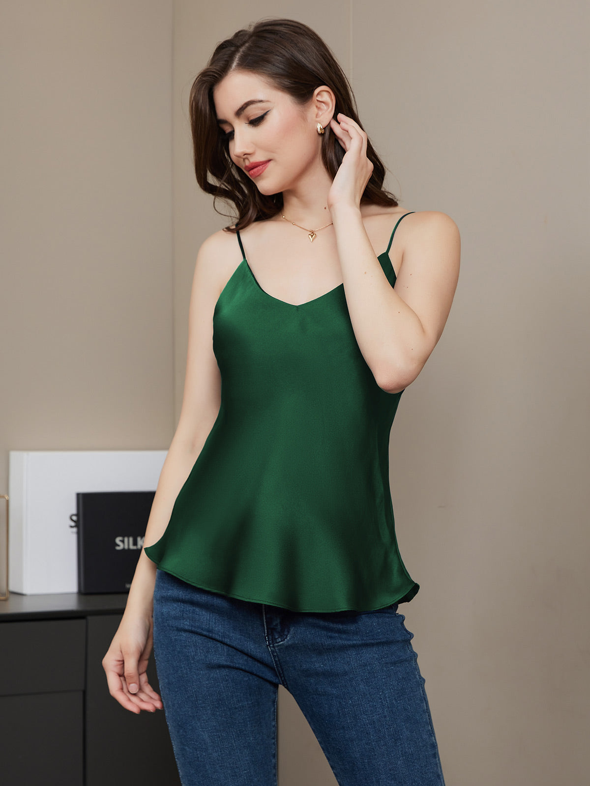 SilkSilky  Pure Silk Sleeveless V Neck Camisole Top DarkGreen 005