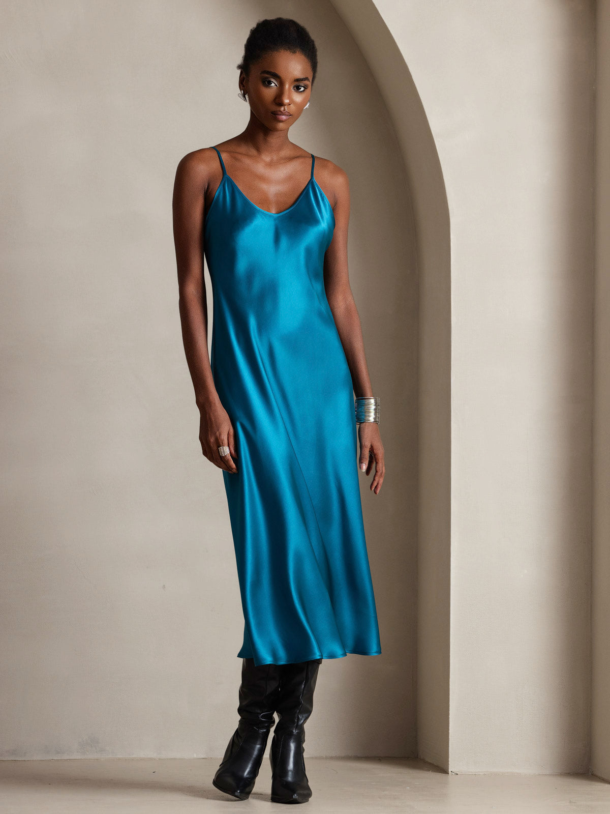 [Teal] SilkSilky  Pure Silk Round Neck Dress 001