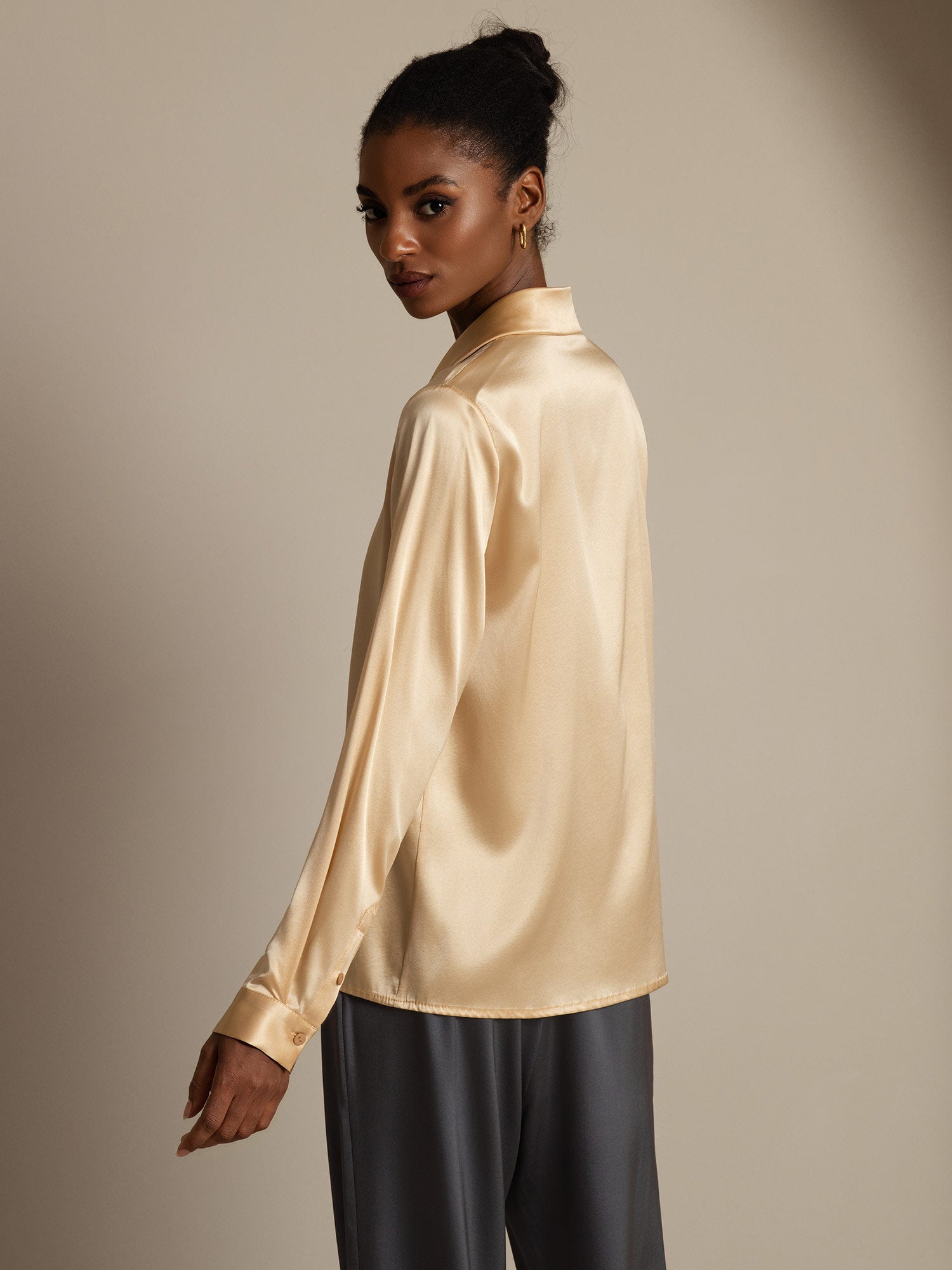 [Champagne] SilkSilky  19Momme Silk Lapel Collar Women's Shirt 002