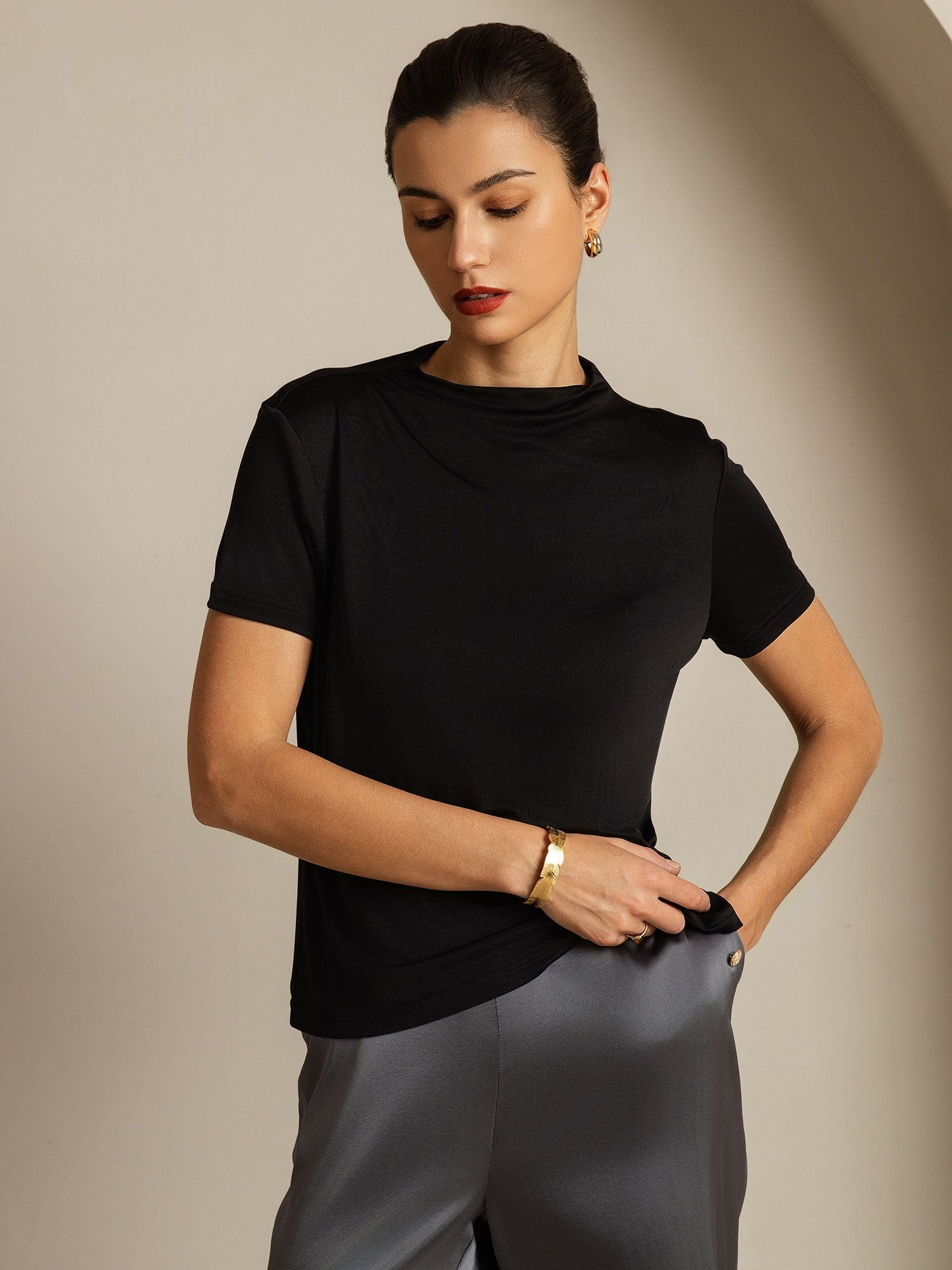 [Black] SilkSilky  Pure Silk Collar Women's T-Shirt 006