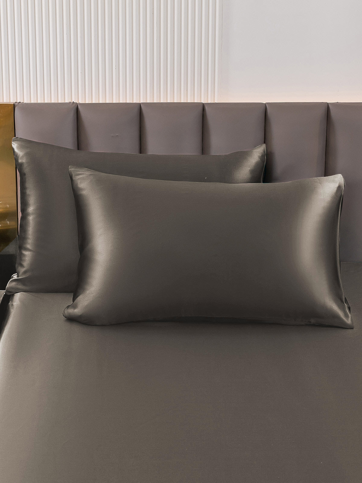 SilkSilky  30Momme Pure Silk Pillowcase DarkGray 001