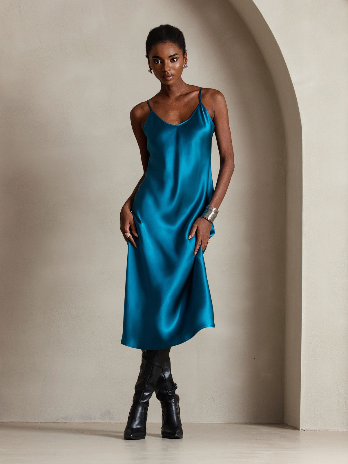 [Teal] SilkSilky  Pure Silk Round Neck Dress 006