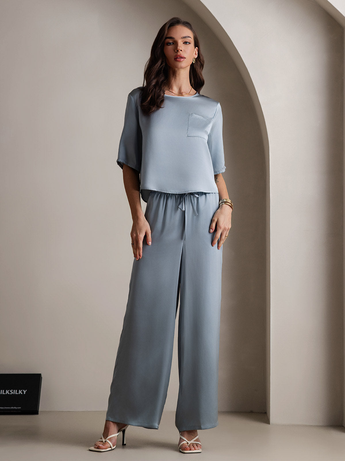 [Grayish Blue] SilkSilky  Pure Silk Round Neck Women's Pajamas 003