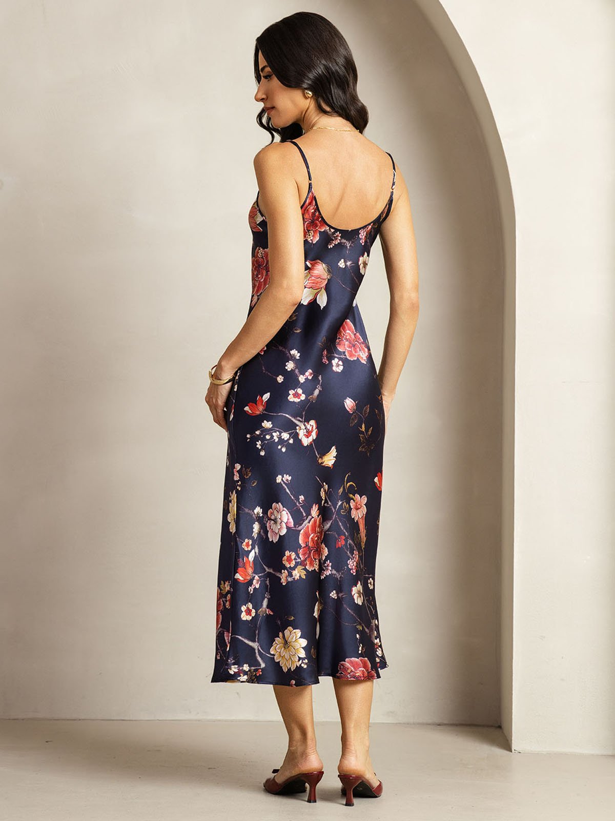 [Navy Floral] SilkSilky  19Momme Silk V Neck Dress 002