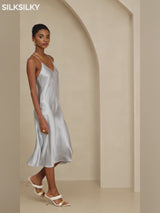 SilkSilky  Spaghetti Strap V Neck Dress video 001