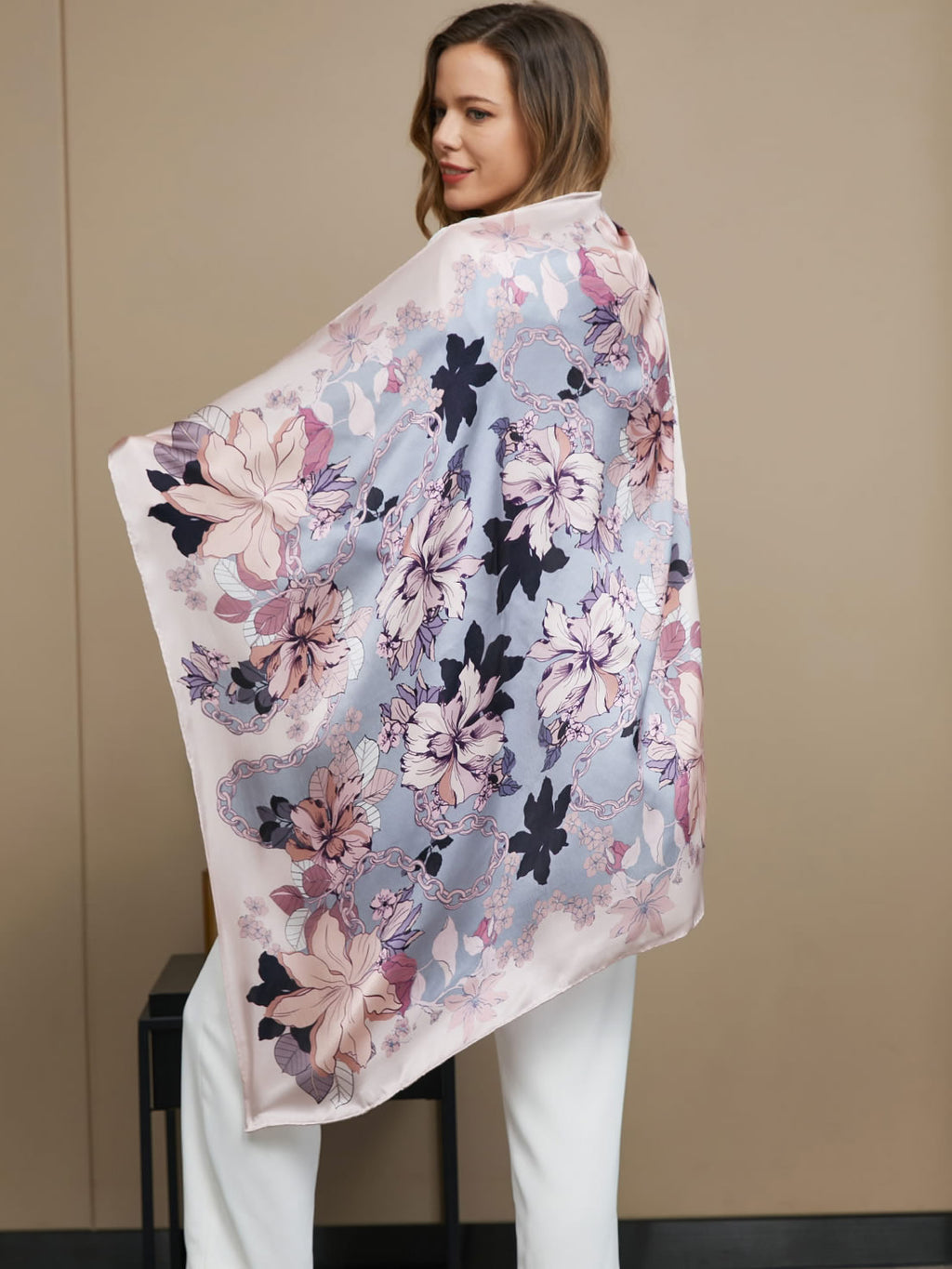 100% Mulberry Silk Floral Pattern Square Scarf Shawl 86x86cm