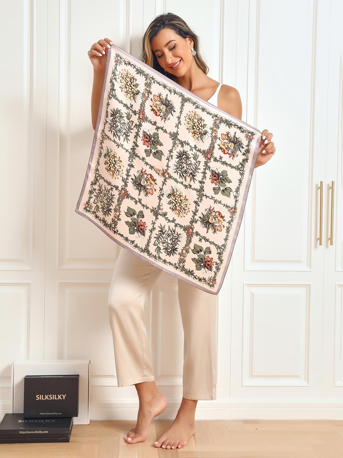 [P053] SilkSilky Pure Silk Scarf 002