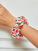 [Red] SilkSilky  19Momme Scrunchie 001